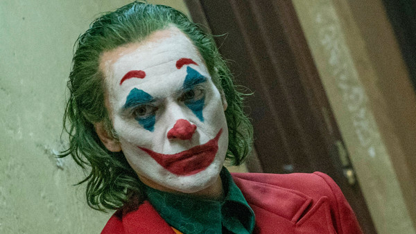 Joker, Gişede ‘Batman v Superman’i Geride Bıraktı