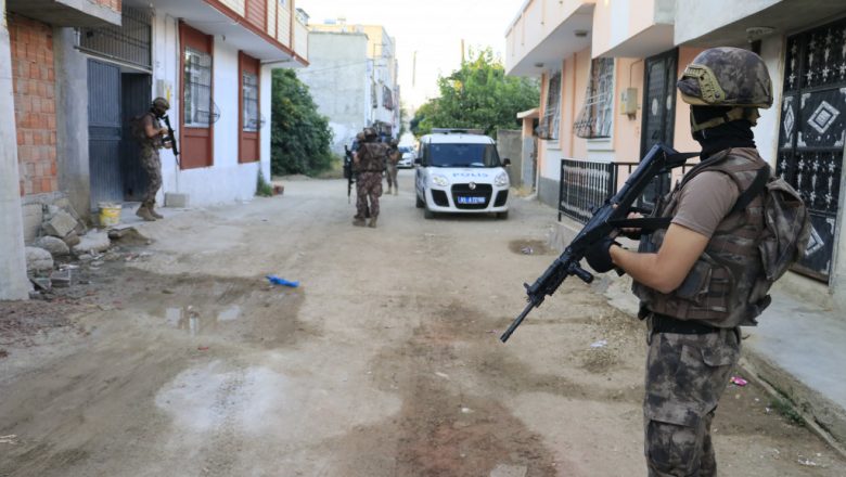  Adana’da PKK/KCK operasyonunda 13 gözaltı